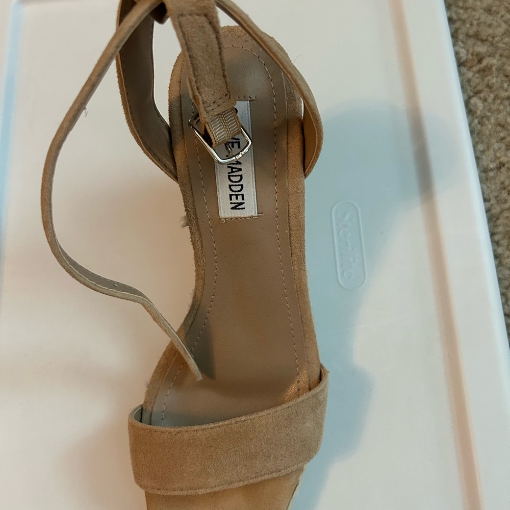 Steve Madden Tan Heeled Sandals with Ankle Strap